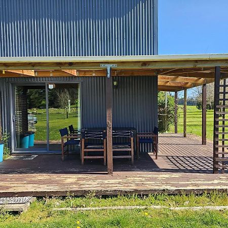 Te Anau Farm Cottage ภายนอก รูปภาพ